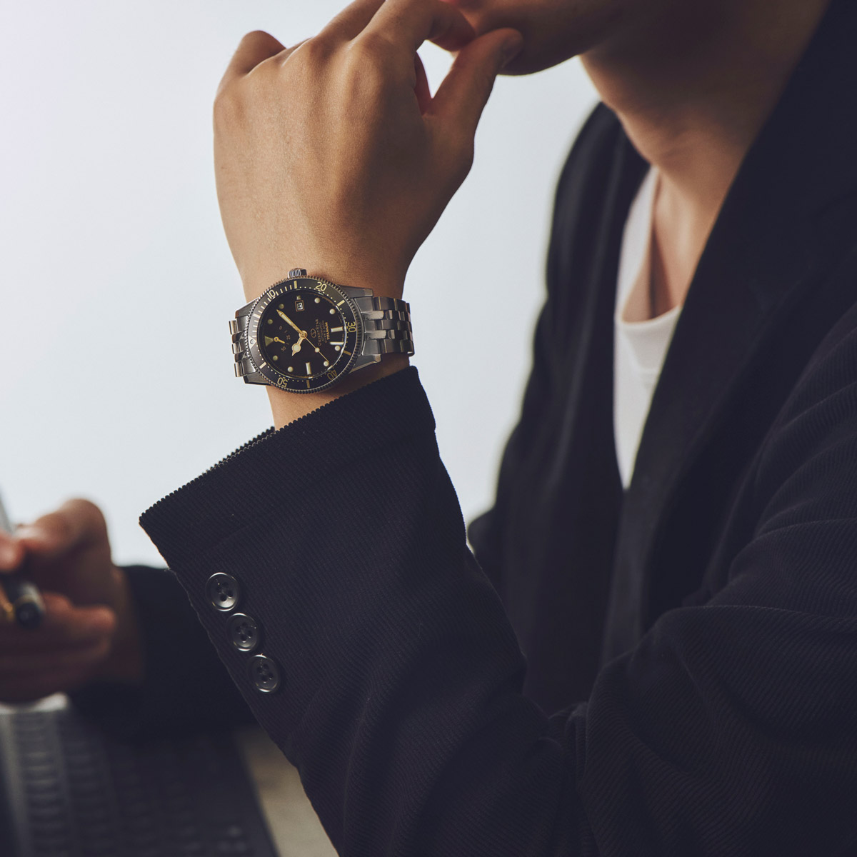 `^×F͖RrI IGgX^[̃_Co[YEHb`60N胂fr[