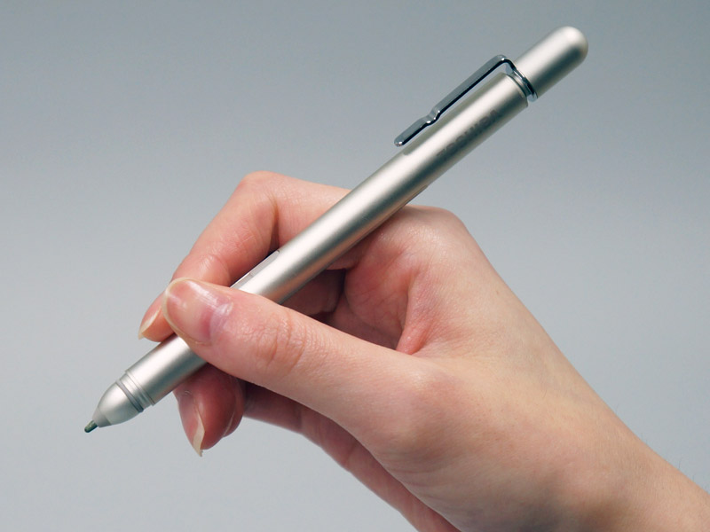 プロのイラストレーターが挑戦 ワコムのペン技術を搭載したwindowsペンタブレットで お絵描き してみた 価格 Comマガジン