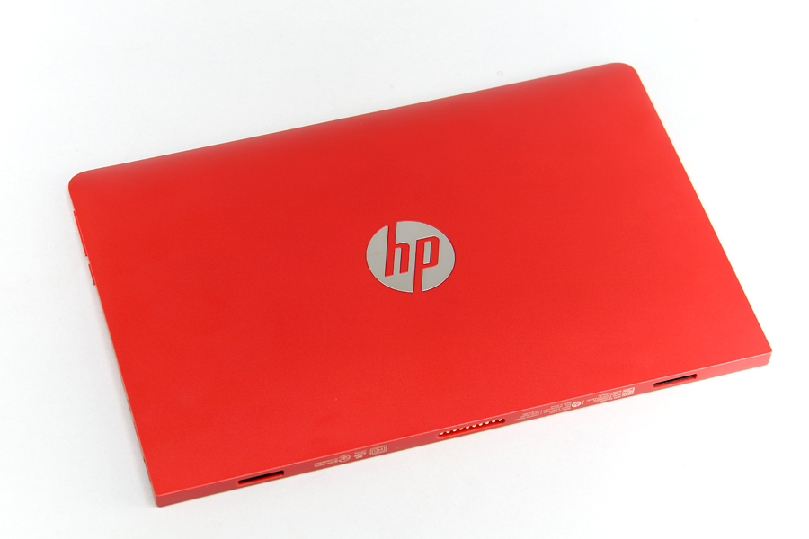 5万円台の2in1パソコン「HP Pavilion x2」 USB Type-Cを採用した低価格