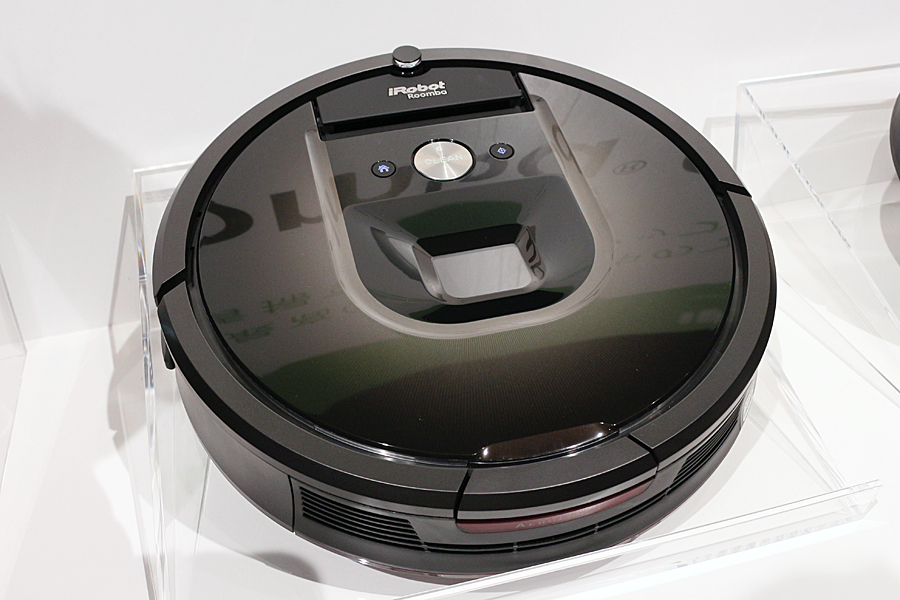 生活家電 掃除機 今度の「ルンバ」はカメラ付き！ ルンバ史上最高性能モデル「980」が 