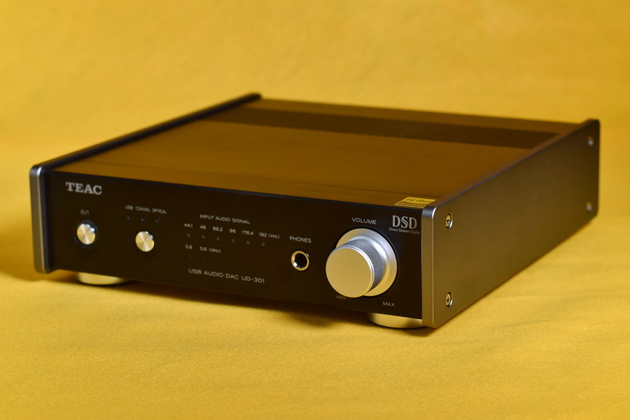 TEAC UD-301 DAC ヘッドホンアンプ