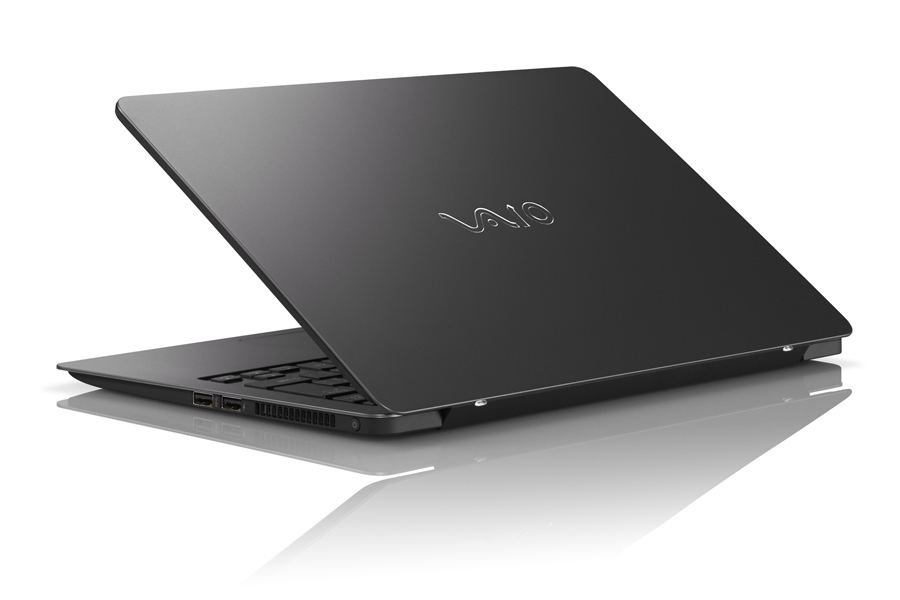 VAIO社製　クラムシェルタイプ　VAIO Z 13A1Windows10home