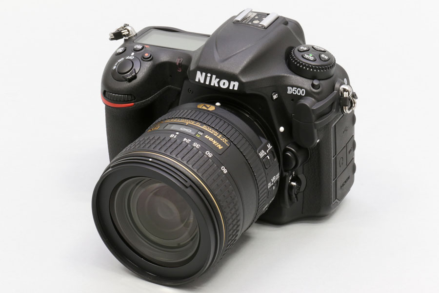 Nikon D500本体 記録カード等付属品