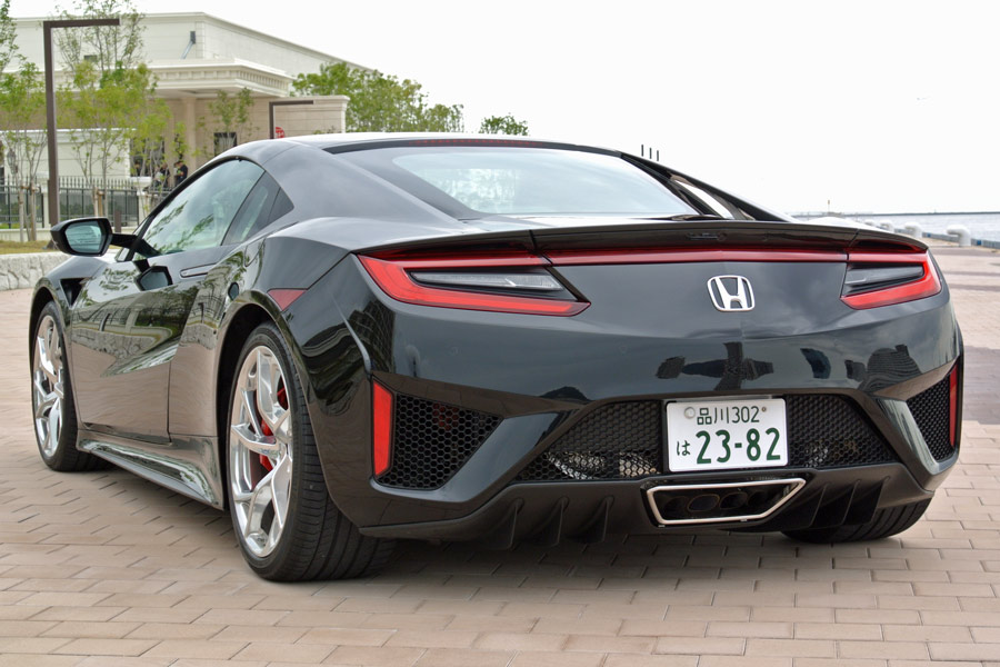 初代の志を受け継ぐホンダ「NSX」試乗＆開発者インタビュー - 価格.comマガジン