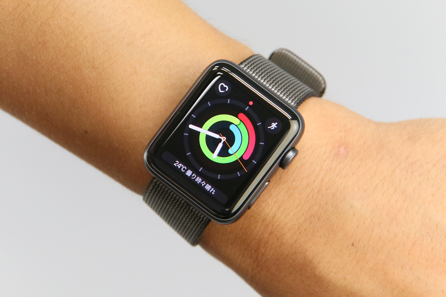 高い耐水性能とgpsで本格スポーツウォッチへ Apple Watch Series 2 を試す 価格 Comマガジン