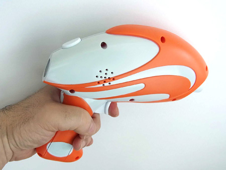 光るオバケを狙い撃ち 自宅で楽しめる体験型アトラクション 価格 Comマガジン