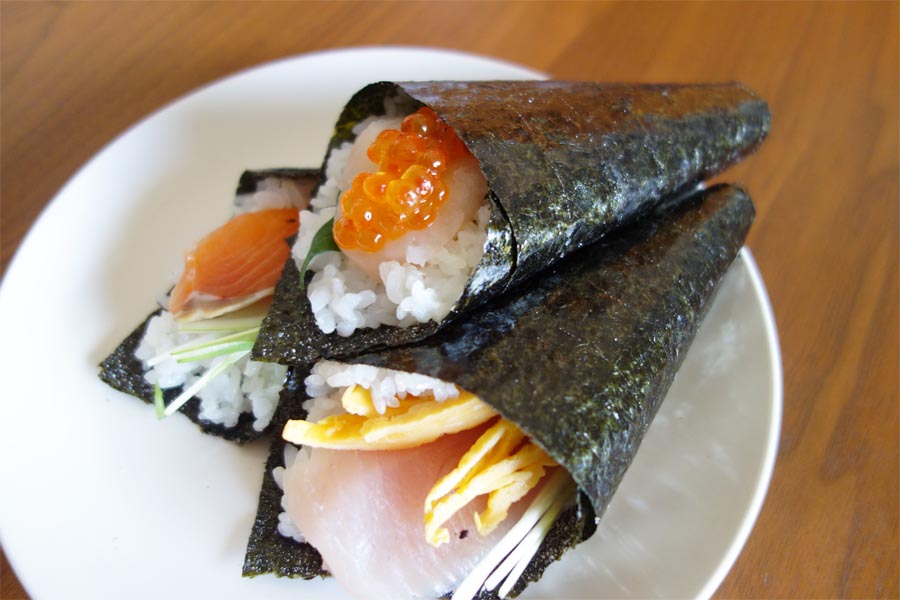 手巻き寿司が超簡単 普通のご飯が 酢飯 になる 魔法の海苔 価格 Comマガジン