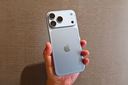�uiPhone 18 Pro Max�v�̎��͖͂{�����H ��p���\�Ɖύi��J�������K�`����