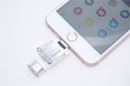 スマホにもPCにも挿せる“USB-C対応”カードリーダーが便利