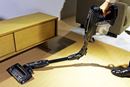 こんな掃除スタイル初めて! “パイプが曲がる”Sharkのコードレススティック掃除機「EVOFLEX」