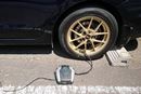 月に一度は点検を! 一車に一台あるといい、車用電動空気入れ