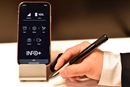 ニッチすぎー! 着信やLINE新着を通知する「スマートボールペン」、誕生