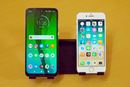スマートフォンを2台置ける大型のスマホスタンドを買ってみた!