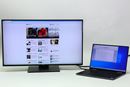 大画面ディスプレイでテレワークの作業効率をアップ! もちろんオフィスワークにも