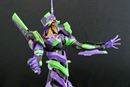 ガンプラ技術の粋を集めた「RG エヴァンゲリオン初号機」を組み立て!