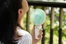 ひとり1台「ハンディ扇風機」の時代! “技あり”の便利な最新ファン3選