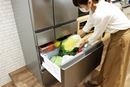 「野菜室が真ん中」冷蔵庫の本命になるかも?使いやすさにもこだわったパナソニック「MEX」タイプ