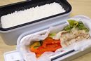 あの「ご飯が炊ける弁当箱」が2段に! おかずの温め&調理もできるのは超ヤバ過ぎ