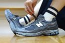 人気のニューバランス「M2002R」が「GORE-TEX」で機能性を大幅強化!