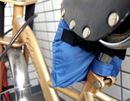 至れり尽くせりな機能で雨を防ぐ自転車用レインポンチョ