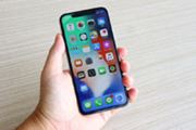 uiPhone XvOr[I F؂z[{^p~ȂǋCɂȂ_𑬍U`FbN