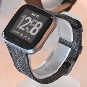 3~؂X}[gEHb`uFitbit VersavI ̋L^