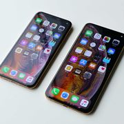 悢斾I @ŁuiPhone XS/XS Maxv𑬍U`FbN