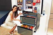冷凍室・冷蔵室・野菜室の容量やレイアウトで悩んでるなら、日立の“新発想”冷蔵庫はいかが？