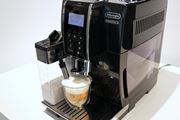 多様な本格コーヒーやミルクメニューが手軽に楽しめるデロンギ「ディナミカ（ECAM35055B）」