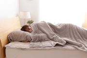 《2023年》毛布おすすめ10選。じっくり選びたい秋冬寝具のマストアイテム