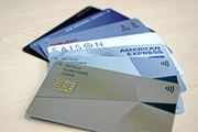コンビニ5％還元カードが人気、加速するナンバーレス化。2021年クレジットカード5大ニュース