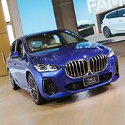 BMW V^u2V[YANeBucA[v{ŔIOVŖ̓Abv