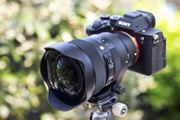 F1.4I 唽̃VO}u15mm F1.4 DG DN DIAGONAL FISHEYEv