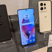 g[umotorola edge 50 prov𔭕\I 8~؂̃~hnCNX