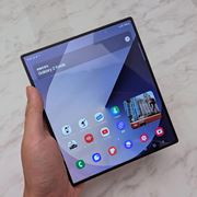 uGalaxy Z Fold6v\I AI×܂肽݂ŃtH_uŋiij
