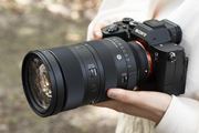 105mm/F2.8Ή̕WY[I VO}u28-105mm F2.8 DG DNv̐ݔ\͂T