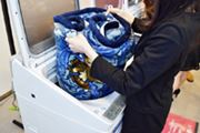 “プカプカ浮かない”洗浄と快適さがウリのシャープの縦型洗濯乾燥機誕生！