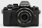 Ȃi𐋂OM-D̃Gg[fAIpXuOM-D E-M10 Mark IIv