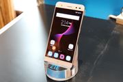 ZTE獂RXp̊iSIMt[X}zoI wF؁^{fB́uBLADE V7 Litev͖2~