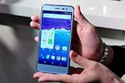 CoCAndroid OneX}zu507SHvɓo