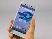 2016N~̃RpNgX}zuXperia X Compactv̏\J@\r[