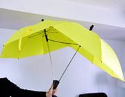 2本の傘が1本に合体！ 世にも珍しいニコイチ傘とは？