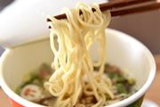 がまだせ熊本！ “何杯食べてもいい”復興支援カップ麺は、熊本独特のとんこつスープをリアルに再現