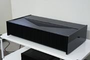 ソニー、超短焦点4K HDRプロジェクター「VPL-VZ1000」を4月下旬に発売決定！