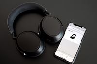 [nCU[uMOMENTUM 4 Wirelessv̎͂́H BluetoothfW^LڑœOr