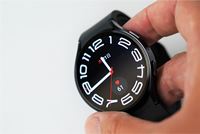 Suica対応の「Galaxy Watch6」を試す！ ミニマルデザイン＆大画面がイイ
