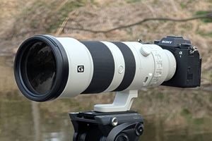 tTCY800mmI uFE 400-800mm F6.3-8 G OSSvōL钴]̐E