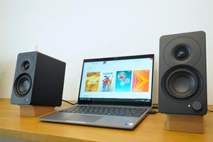 PC�X�s�[�J�[�̐V��ԁuXF1�v�ŉ��y�E�f��E�Q�[���̖v���x���ς�� 