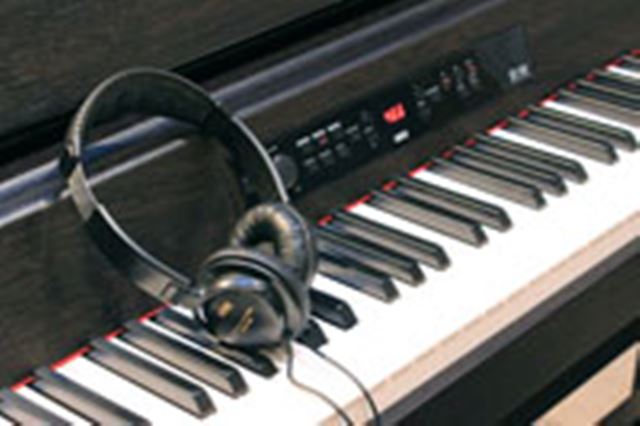 おまけ付き！KORG G1 Air デジタルピアノ ダークウッド　ブラウン G1 Air - DIGITAL PIANO | KORG (USA)