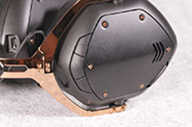 �n�C���]+���C�����X�AV-MODA Crossfade II WIRELESS